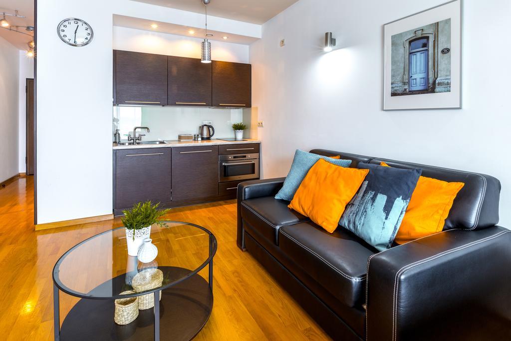 קרקוב Friendhouse Apartments Angel City מראה חיצוני תמונה