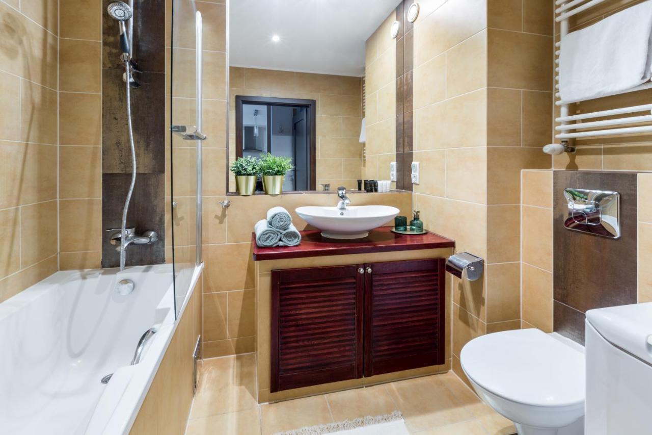 קרקוב Friendhouse Apartments Angel City מראה חיצוני תמונה